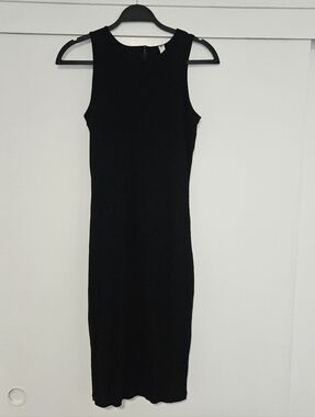 Popilush Classic Black Sleeveless Bodycon Midi Dress